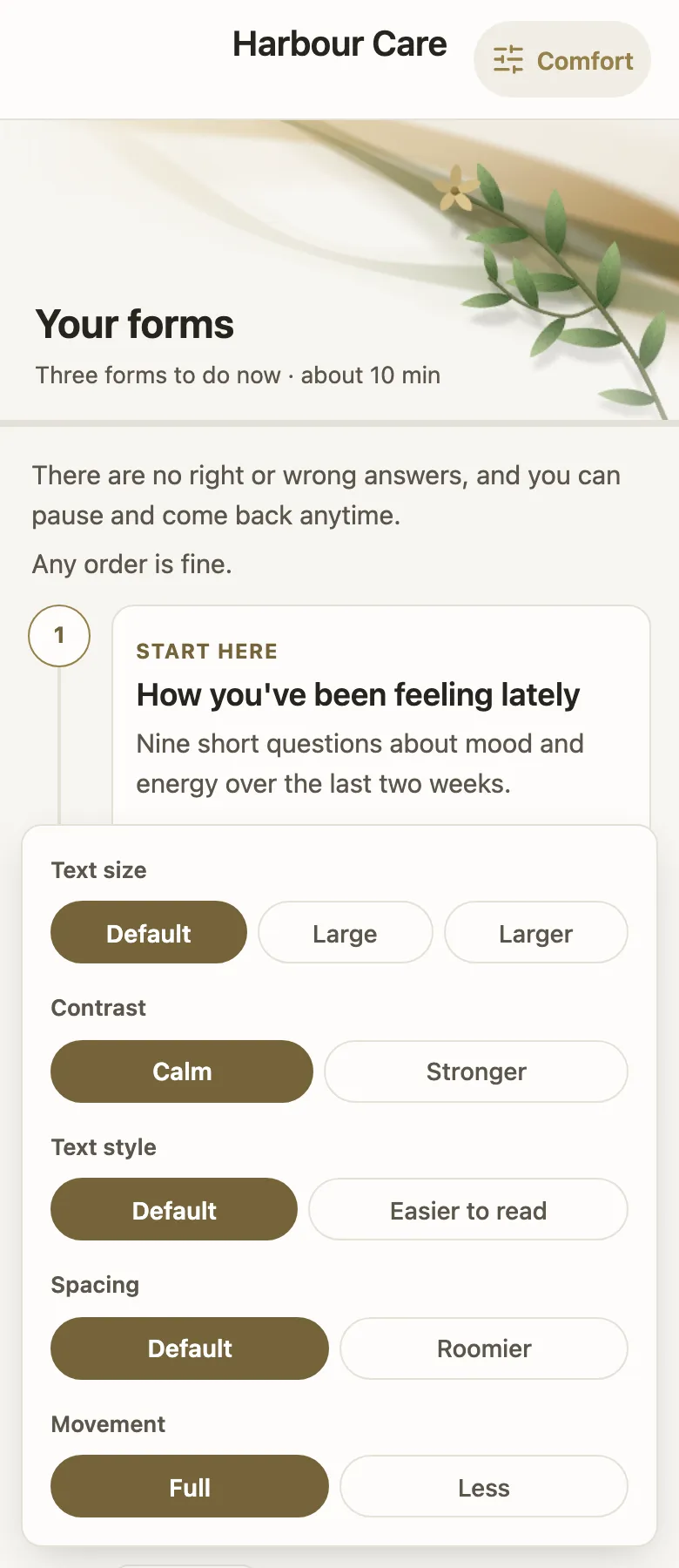 The Comfort panel open on a forms page, with choices for Text size, Contrast, Text style, Spacing and Movement.